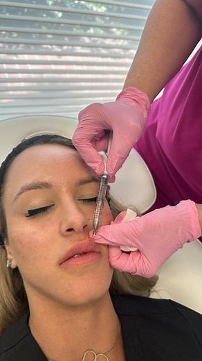 Stephanie Bieber, MSN, ARNP, FNP-C “Oceandriveinjector” treating Ocean Drive’s beautiful Medical Assistant Brittany 💋💉❤️ | Ocean Drive Plastic Surgery