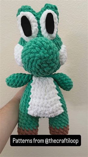 Lauren - Crochet Cake Lady on Instagram: "I’ve still been making some Mario Universe characters for a caretaker at our kids’ daycare. I don’t know why, but there was a mental block with Yoshi for a long time and I finally got him completed!!! And for their patience, I through in a power up mushroom 🍄 Patterns by @thecraftiloop Yarn is @bernatyarn blanket #crochetlady #crochetlove #amigurumi #crochetersofinstagram #mario #supermario #yoshi #powerup #marioworld #mariouniverse #yoshilove #yoshicro