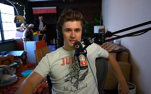 “I was met with the gun of a police officer” - Ludwig gets swatted live, explains the situation in a follow-up stream