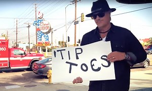 Ex-Fuel singer Brett Scallions forms new band RadioBot, covers Bob Dylan classic