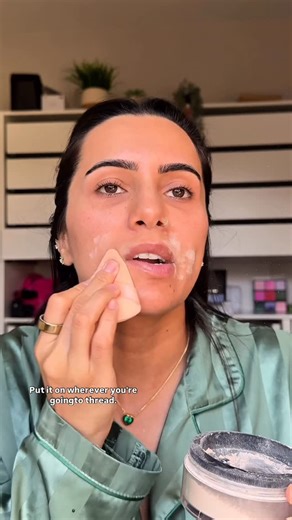 Laiba 🇵🇰🇨🇦 on Instagram: "How to do your own threading"