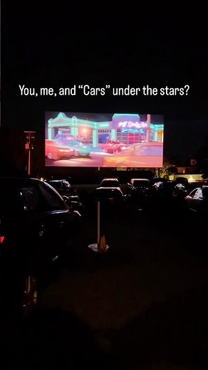 Watching Cars at the world’s oldest Drive-In