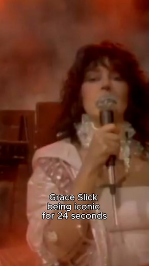 The Queen herself...Grace Slick! | Jefferson Starship