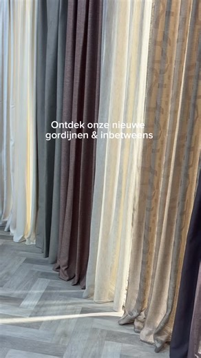 Leen Bakker on Instagram: "Ontdek onze nieuwe gordijnen✨ Van lichte inbetweens die sfeer brengen tot verduisterende gordijnen voor rust en comfort. Ontdek al onze stoffen en plan eenvoudig een adviesafspraak online of in een van onze winkels 🤍 Tag iemand die gordijnen nodig heeft of save deze post voor inspiratie! #leenbakker #interieur #interieurinspiratie #interieurstyling #wooninspiratie #wonen #interieuradvies #gordijnen #inbetweens #vitrages"