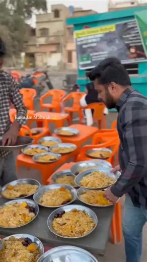 🌙 Iftar Dastarkhawan for Needy People! 🤲💖 PMWO ne Ramadan ke is muqaddas mahine mein ghareeb aur deserving logon ke liye Iftar organize kiya. Har meal ke saath izzat, care aur umeed bhi share ki ja rahi hai. 💰 Donate via JazzCash: 0300-3532147 🍲 Meals for needy people 🏥 Medical aid & basic healthcare ✨ Join karein, donate karein aur kisi ki zindagi badal dijiye! #IftarForNeedy #pakmodelwelfareorganization #MealsForNeedy #KarachiCharity #tiktokcharity