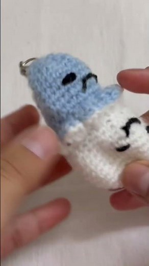 Reversible octopus keychain , tutorial available #crochet #crochetpatterns