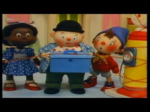 13 - Oui-Oui Série originale - Oui Oui Va Au Marché