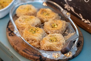 76K views · 2.5K reactions | Kataifi Nests: The Perfect Greek Make-Ahead Dessert Make these sweet kataifi nests for your next dinner party. They’re the perfect Greek dessert. Easy to assemble and they can be made ahead for stress-free entertaining. Printable Recipe: https://www.dimitrasdishes.com/kataifi-nests-the-perfect-greek-make-ahead-dessert/ | Dimitra's Dishes | Facebook