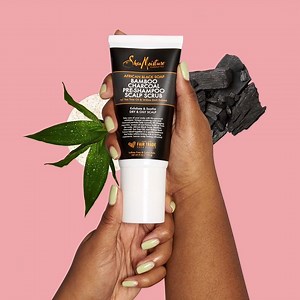 Refresh and renew your scalp with our Bamboo Charcoal Pre-Shampoo Scalp Scrub. Our exfoliating formula containing African Black Soap, Tea Tree Oil, and Willow Bark Extract scrubs away excess oil and flaky build-up revealing a healthy and happy scalp. | SheaMoisture