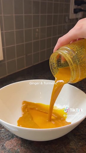 3 Ingredient Healthy Pre-Workout Drink Recipe