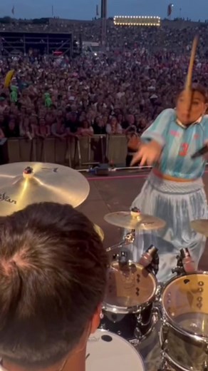 Funny Drum Fail at Music Festival: Hilarious Moments