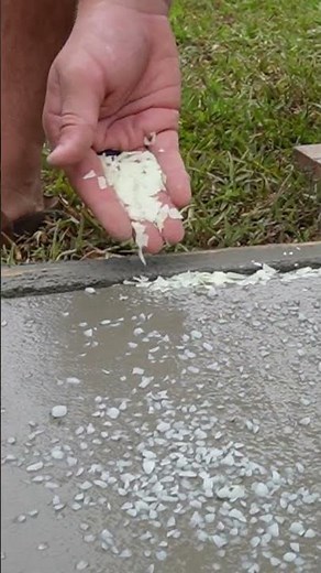 How to Make Easy CONCRETE Stepping Stones at Home