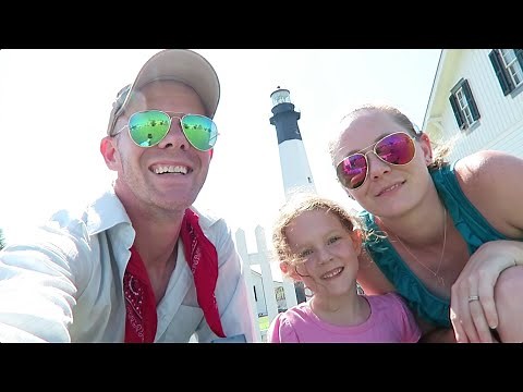 Inspecting An Endeavour 33 | Sailboat Story 10