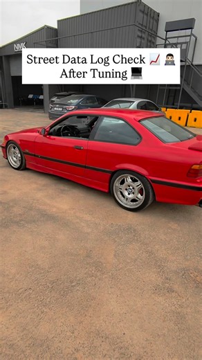 ‎Moaid Marwan Yousef مؤيد مروان يوسف‎ on Instagram: "Street Data Log Check 📈 👨🏻‍💻 Bmw E36 Stock 2JZ Engine Swap 1.5 Bar 560 Whp ✨ Car Owner : @alaasarrawi Build By : @hishamqdoumi"