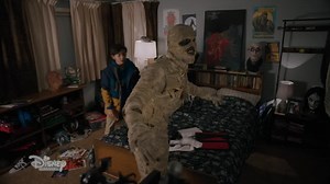 Get ready for the premiere of "Under Wraps" TONIGHT! Phil Wright, Malachi Barton, Sophia Hammons, Christian J. Simon and director Alex Zamm share how they've revamped the first-ever Disney Channel original movie. abc7.com/11054124/ | On The Red Carpet | Facebook