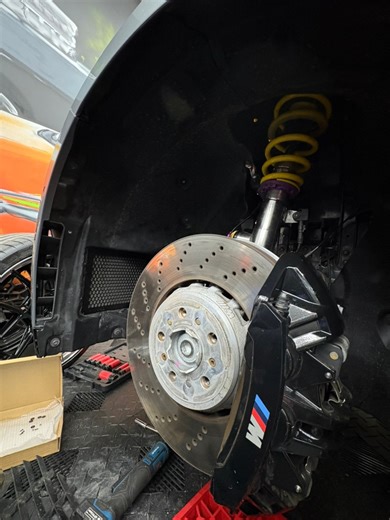 This video will be the install of the Yellow DRL modules, and fender vent liners on this beautiful M3 Comp. | Austin’s Auto Repair