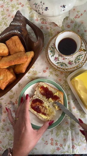 Authentic Fry Bread Recipe | Kiwi Flavored Delight