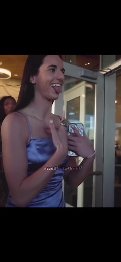 that ring tho 🤩 #caitlinclark #viral #basketball #22 #iowa