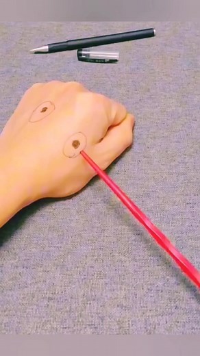 959K views · 3.4K reactions | Impossible magic Trick, 樂what is the tutorial, how it's possible. #magic #magician #magictrick #magicshow #magical #magickingdom #magicthegathering #fbreelsfypシ゚viralvideo #fbreelsfypシ゚viralシ #fbreelsfypシ゚ #fbreels #fbreelsvideo #trendingreels #fypシ #reelsoftheday #viralshorts #shortsvideo #tricks #trick | Classic Gold Comedy | Facebook