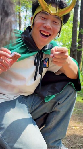 你会像索尔和洛基这样点火吗？#comedy #outdoorskills #outdoorwork #camping #funny #outdoors #anime #campping