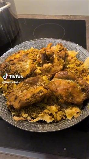 Vidéos de Captaincook (@captaincookofficiel) avec son original - Captaincook