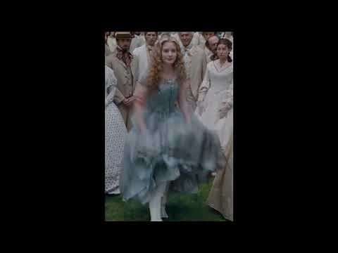 Mia Wasikowska's bloomers - Alice in Wonderland (2010)
