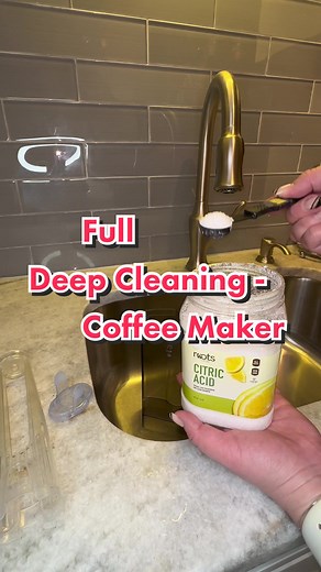 Full Deep Cleaning - Coffee Maker