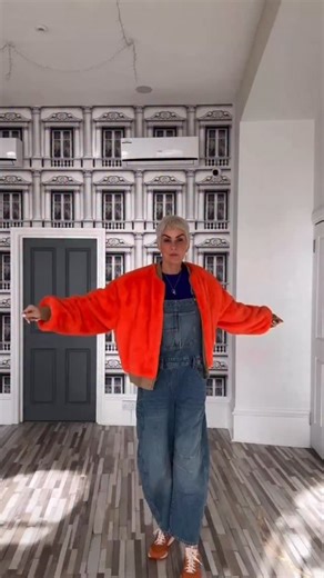 MEMORIES OF 2024 This popped up and I wanted to reshare .. Some great outfits that I am definitely going to recreate .. So today I am preparing for a clothes sale on my stories … it will be this afternoon .. about 5pm .. will keep you updated on my stories as to the exact time .. lots of goodies I’m sure .. #astridiwantyouinmylife | Astrid Zeegen-Holt