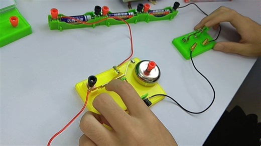 初中物理实验-电铃