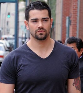 Jesse Metcalfe est fiancé! - Hollywoodpq.com