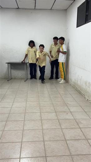 Videos de Hadware y Sofware (@hadware.y.sofware_10.7) con “sonido original - L K 7”