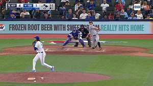 DJ LeMahieu drives in Gleyber Torres to extend the Yankees' lead! | YES Network