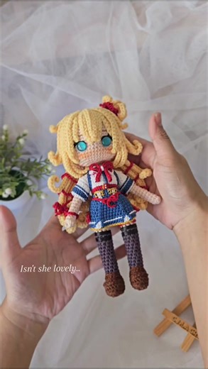 Crocheting Akai Haato Amigurumi Doll Tutorial