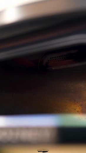 Scallopin’ . Pizza oven turned up to 10. Butter and herbs on hand. Let’s go! . . . 📸: @thekitchenwhitelaw . . . #TheKitchenWhitelaw #scallops #pizzaoven #scallops #seafood #searedscallops #butter #herbbutter