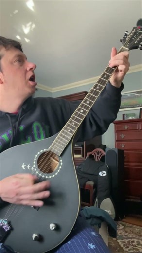 Pantera "Medicine Man" on bouzouki