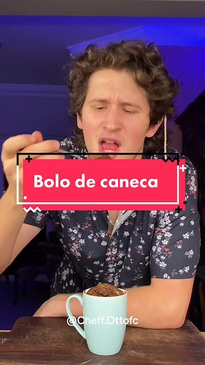 Receita Fácil e Rápida de Bolo de Caneca