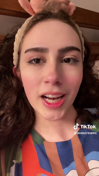 ava (@avascreams)’s video of avascreams