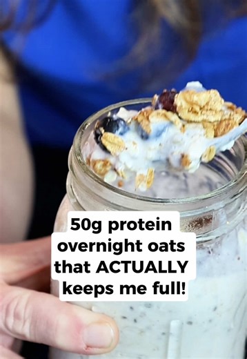 50g Protein 15g Fiber Berry Overnight Oats 1 large to-go serving Ingredients Base (made the night before, mix the protein powder and unsweetened milk until smooth, then add the rest of the ingredients, stir, transfer to a glass jar and store in fridge over night) • 1/2 cup rolled oats • 2/3 cup unsweetened milk • 1/2 cup plain Greek yogurt • 1 scoop vanilla protein powder • ½ tbsp chia seeds • Shake of cinnamon • 1 tsp maple syrup • pinch of salt • ½ cup blueberries Toppings (add in the morning)