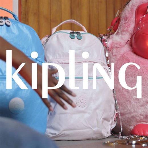 Prepárate para la vuelta a clases con mochilas Kipling: cómodas, resistentes y llenas de estilo. Personalízalas y haz que cada día sea único. | Kipling