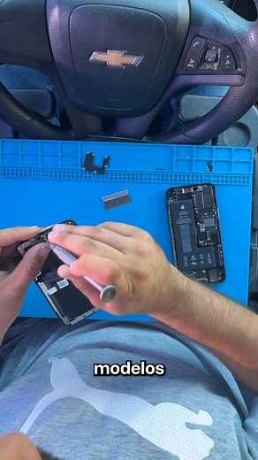 3.9K reactions · 155 shares | ¡Te arreglamos la pantalla de tu celular!  Disfrútalo como nuevo en tan solo 20 minutos, vamos hasta tu domicilio   Envíanos mensaje y mándanos tu ubicación al 614 129 9907 | APOLO Reparación de Celulares | Facebook