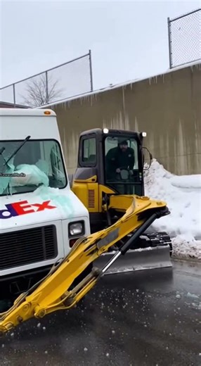 Mini-Excavator Falls Off Icy Ledge, Crushes FedEx Van Below 🚧❄️