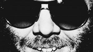 Fstoppers Interview: Michael Donovan is Not Safe for Work