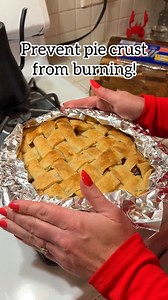 🥧 If crust is browning faster than the pie is baking, wrap the edges in foil to prevent burning! #pie #Thanksgiving #baking #homemade #holidayseason | Jeff & Lauren