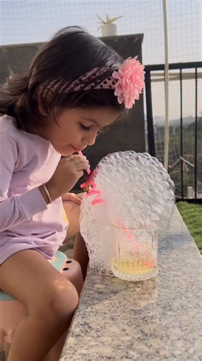 Ankita Chaudhary on Instagram: "✨ DIY Bubble Fun at Home! 🫧 Let’s make bubble playtime extra magical with just 3 simple ingredients! 💦 What you need: 🌟 1 tbsp sugar 💧 water 🫧 Few drops of dishwashing liquid How to do it: Mix it all together really well — mix, mix, mix! 🎶 Then take a straw and start blowing bubbles… so much fun for little ones! 😍 A simple yet super engaging activity that kids absolutely love! 💕 Perfect for sensory play, outdoor fun, and giggles galore 😄 #kidsactivities #