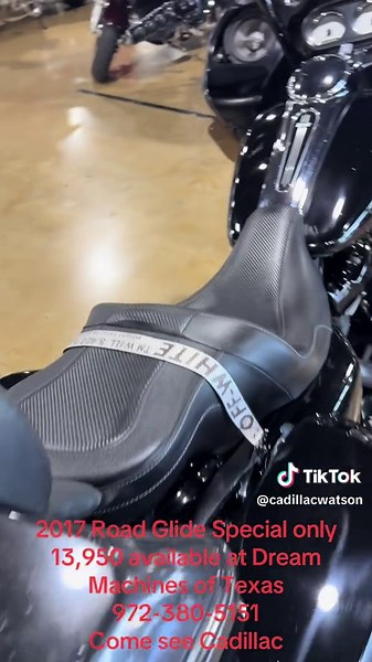 2017 Harley Road Glide Special for Sale at Dream Machines