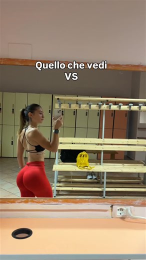 Martina Marinelli 💖 Personal trainer on Instagram: "Sai quante volte mi sono sentita dire “che fortuna che hai” o “beata te” o ancora “eh ma io non posso, mi fa male un dito” 🙃 Se ci sono riuscita io, con un intervento per scoliosi e 21 viti nella colonna vertebrale che mi bloccano il movimento, perché non dovresti riuscirci tu? 🤗 Le scuse non esistono se ci sono obiettivi in testa. Con calma, con più programmazione, senza fretta. Ma si può fare tutto. 🔥 ————————————— Per iniziare un percors