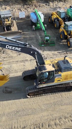 We’re getting equipment unloaded, inspected, prepped and ready to rock n’ roll for our big Edmonton auction April 29 - May 3 🤘. Get ready to bid on 15000 equipment items and trucks at our biggest Canadian auction yet. For more info visit rbauction.com/Edmonton2024 #ritchiebros #heavyequipment #Edmonton #yellowiron #heavyequipmentoperator #heavyequipmentlife #heavyequipmenttransport #equipmentauction