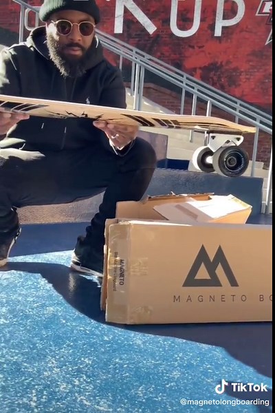 One of the best things in life is unboxing your new Tesla Downhill Longboard 😎 📷: @blackboardersatl #MagnetoLongboarding #skate4life