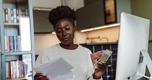 What Is The 100 Envelope Challenge on TikTok And Does It Work?