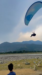 235K views · 8.7K reactions | Ihtisham internation pilot Landing #paraglidinginswat #arshadain #paragliding | Arshad Naqeeb | Facebook